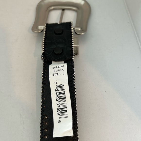 Womens Black Belt Pink,Blue & Silver Gems
W/ Interchangeable Buckle

Size L 41” - Picture 7 of 9